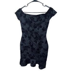 Lovely Day Womens Black Floral Off Shoulder Mini Ruffled Hem Dress Small‎ Chic